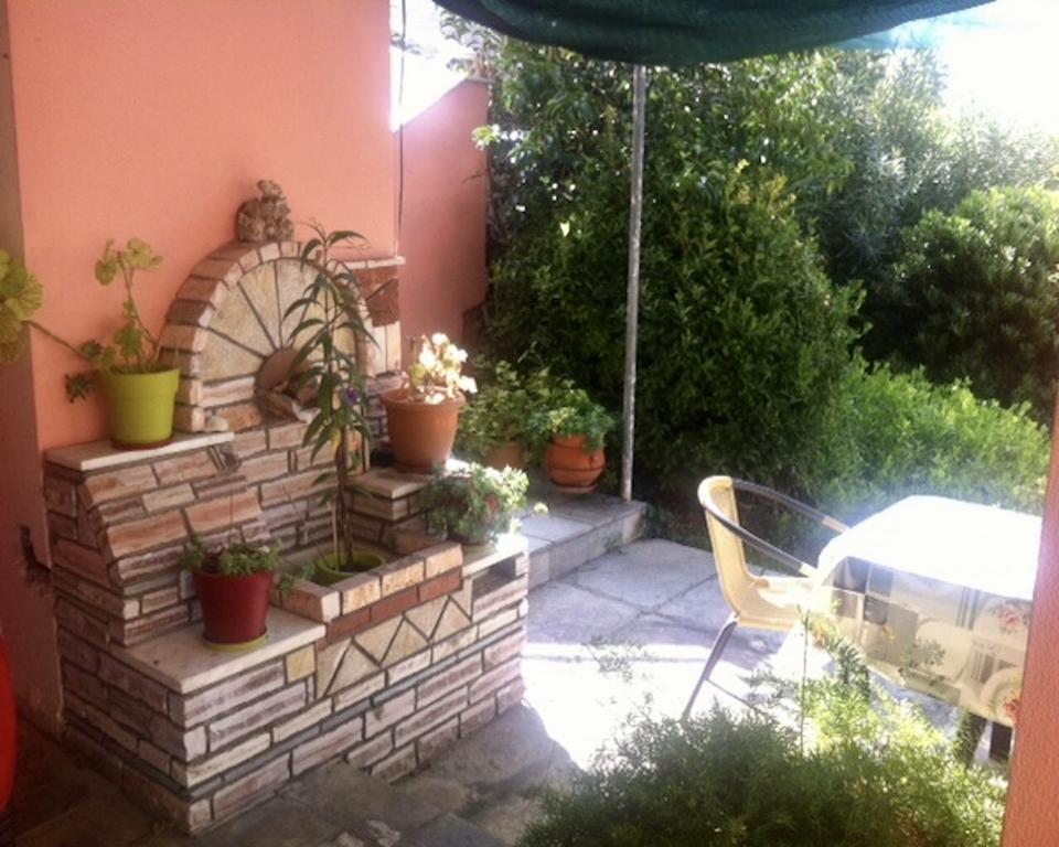 Ferienwohnung Friendly Family House Volos Exterior foto